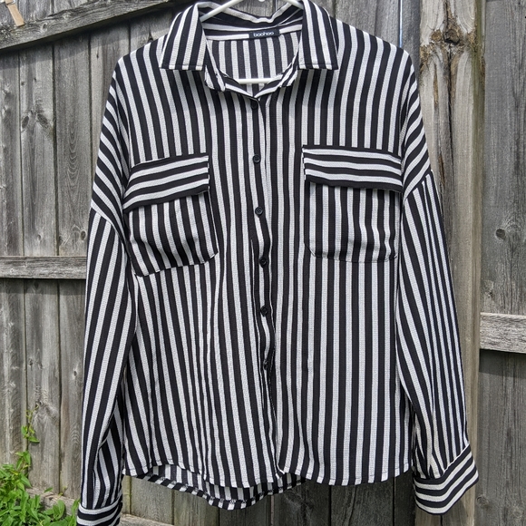 Black & white striped long sleeve button up, UK sz 16 (US sz 12) - Picture 7 of 9